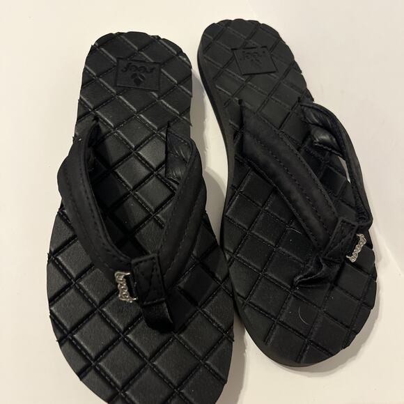 Black Leather reef flip flops Women Size 7 - Picture 3 of 7
